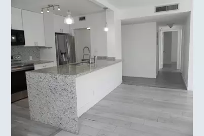 4200  Hillcrest Dr, Unit #201, Hollywood, FL 33021 - Photo 11