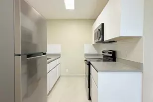 53 NE 16th Pl, Fort Lauderdale, FL 33305 - Photo 7