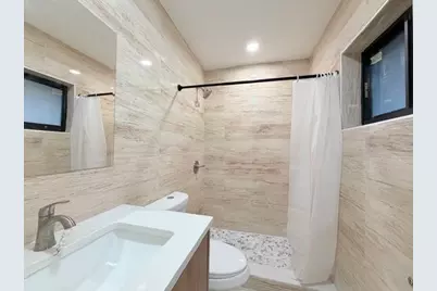 53 NE 16th Pl, Unit #2A, Fort Lauderdale, FL 33305 - Photo 11