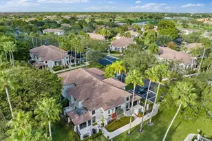 579 Prestwick Cir, Palm Beach Gardens, FL 33418 - Photo 29