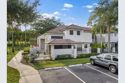 579  Prestwick Cir, Unit #2, Palm Beach Gardens, FL 33418 - Photo 25