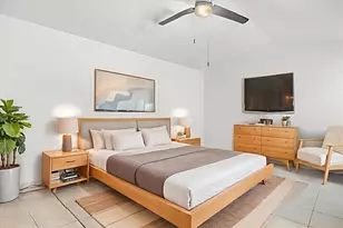 579 Prestwick Cir, Palm Beach Gardens, FL 33418 - Photo 13