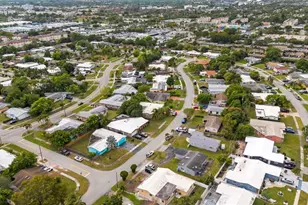 3700 NW 25th St, Lauderdale Lakes, FL 33311 - Photo 11