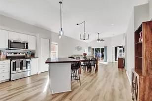 5171 Elpine Way, Palm Beach Gardens, FL 33418 - Photo 3