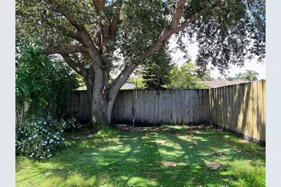 4345 SW 72nd Ter, Davie, FL 33314 - Photo 17