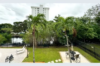 12 NE 19th Ct, Unit #204A, Wilton Manors, FL 33305 - Photo 21