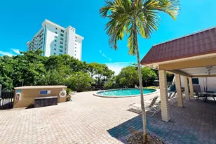 12 NE 19th Ct, Wilton Manors, FL 33305 - Photo 5