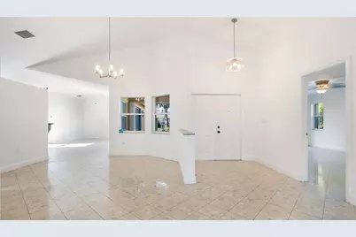 19820 SW 7th Place, Hollywood, FL 33029 - Photo 15