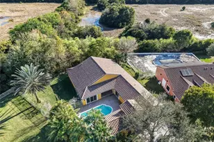 19820 SW 7th Pl, Hollywood, FL 33029 - Photo 5