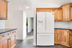 19820 SW 7th Pl, Hollywood, FL 33029 - Photo 23