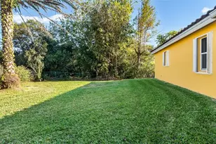 19820 SW 7th Pl, Hollywood, FL 33029 - Photo 9