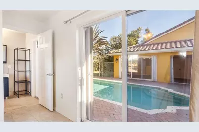 19820 SW 7th Place, Hollywood, FL 33029 - Photo 41