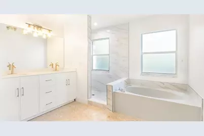 19820 SW 7th Pl, Pembroke Pines, FL 33029 - Photo 35