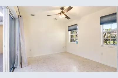19820 SW 7th Place, Hollywood, FL 33029 - Photo 39