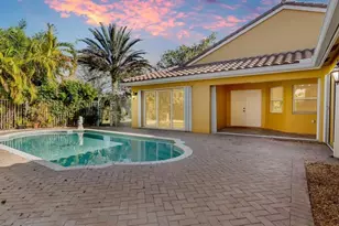 19820 SW 7th Pl, Hollywood, FL 33029 - Photo 3