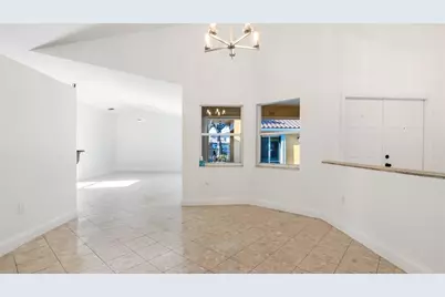 19820 SW 7th Place, Hollywood, FL 33029 - Photo 17