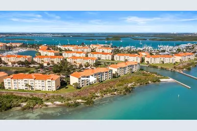 21  Harbour Isle Dr, Unit #203, Fort Pierce, FL 34949 - Photo 3