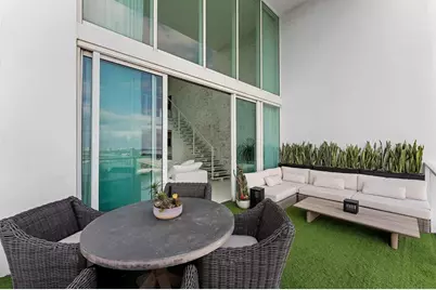 1040  Biscayne Blvd, Unit #2101, Miami, FL 33132 - Photo 15