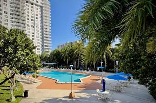 2801 NE 183rd St, Aventura, FL 33160 - Photo 19