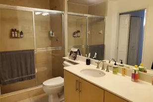 2401 NE 65th St, Fort Lauderdale, FL 33308 - Photo 13