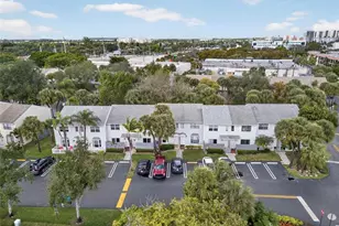 127 SW 3rd St, Pompano Beach, FL 33060 - Photo 1