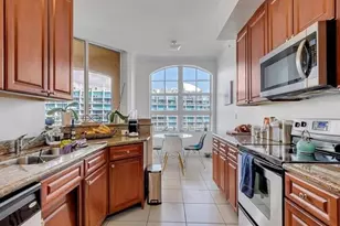 3001 NE 185th St, Miami, FL 33180 - Photo 5