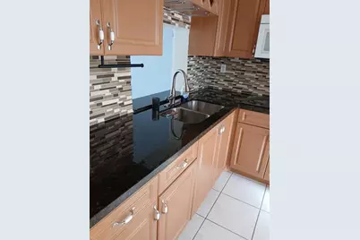 1891 S Ocean Dr, Unit #303, Hallandale Beach, FL 33009 - Photo 5