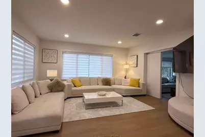 800 SE 11th Ct, Fort Lauderdale, FL 33316 - Photo 1