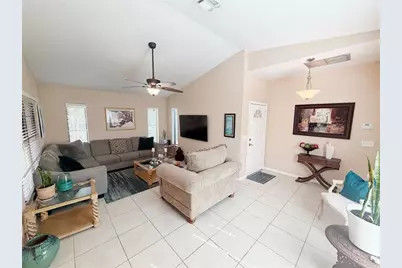 1512 NW 93rd Ter, Coral Springs, FL 33071 - Photo 11