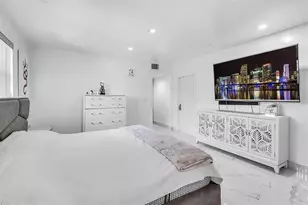 4100 N 36th Ave, Hollywood, FL 33021 - Photo 11