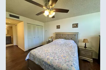 3070  Holiday Springs Blvd, Unit #203, Margate, FL 33063 - Photo 9