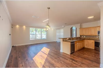 19431 SW 2nd St, Pembroke Pines, FL 33029 - Photo 5