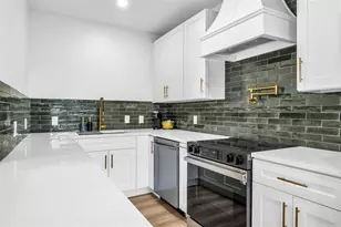 648 NE 16th Terrace, Fort Lauderdale, FL 33304 - Photo 23