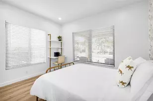 648 NE 16th Terrace, Fort Lauderdale, FL 33304 - Photo 17