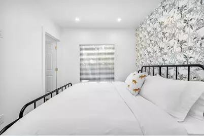 648 NE 16th Ter, Fort Lauderdale, FL 33304 - Photo 13