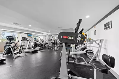 2011 N Ocean Blvd, Unit #504, Fort Lauderdale, FL 33305 - Photo 35