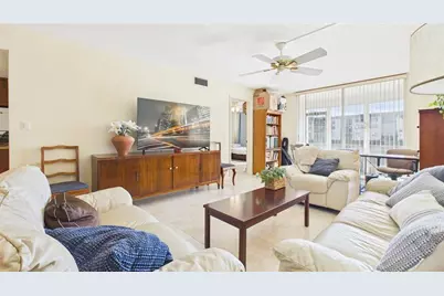 381 S Hollybrook Dr, Unit #106, Pembroke Pines, FL 33025 - Photo 9