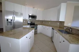 2178 NW 141st Ave, Pembroke Pines, FL 33028 - Photo 21