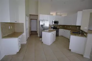 2178 NW 141st Ave, Pembroke Pines, FL 33028 - Photo 15