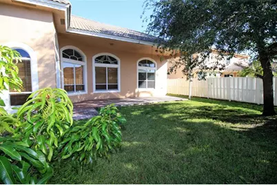 2178 NW 141st Ave, Pembroke Pines, FL 33028 - Photo 19