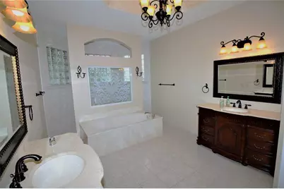 2178 NW 141st Ave, Pembroke Pines, FL 33028 - Photo 27