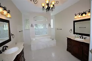 2178 NW 141st Ave, Pembroke Pines, FL 33028 - Photo 11