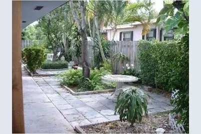 315 N 24th Ave, Hollywood, FL 33020 - Photo 13