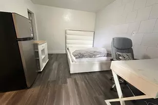 315 N 24th Ave, Hollywood, FL 33020 - Photo 9