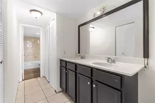 2017 NW 46th Ave, Lauderhill, FL 33313 - Photo 7