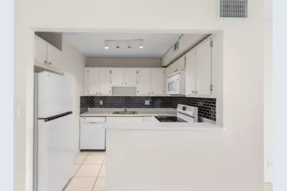 2017 NW 46th Ave, Unit #409A, Lauderhill, FL 33313 - Photo 19