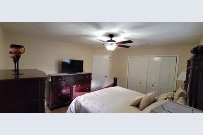 4153 NW 47th Ter, Lauderdale Lakes, FL 33319 - Photo 17