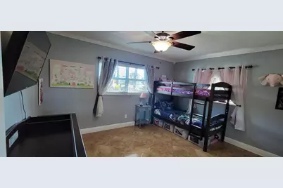 4153 NW 47th Ter, Lauderdale Lakes, FL 33319 - Photo 11