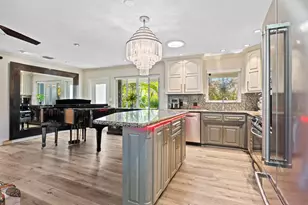 1617 Poinsettia Dr, Fort Lauderdale, FL 33305 - Photo 7