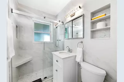 413 NE 25th Ave, Pompano Beach, FL 33062 - Photo 23